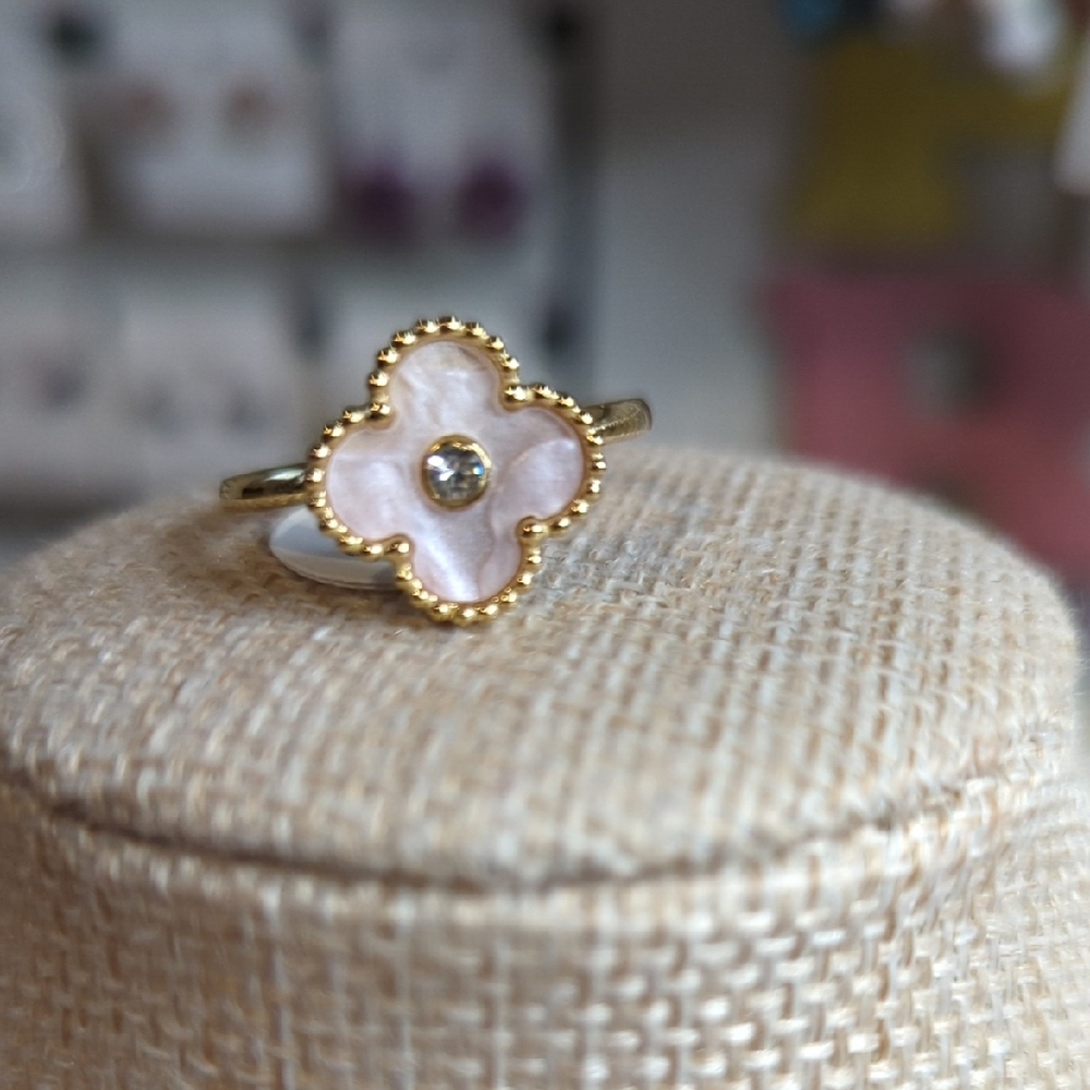 Gold Tone and Pink Clover Ring Stainless Steel